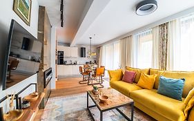 Apartament 3 Strazyska 21A